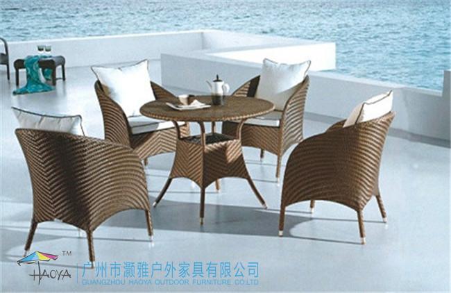 供应广州编藤家具定做，优质竹藤编制，户外花园编藤桌椅，可定做