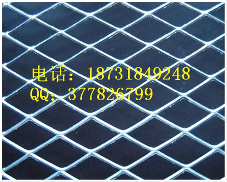 供应云南小钢板网价格中重型钢板网厂家图片