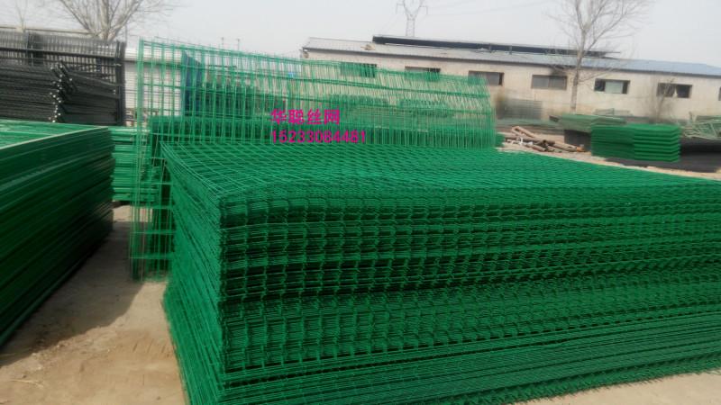 供应框架护栏网钢筋网双边护栏网生产厂家