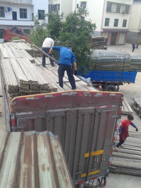 供应湖南郴州哪里有竹架板，竹架板规格