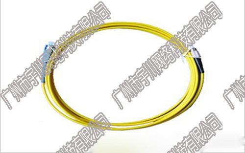 供应光纤跳线接口类型单模光纤跳线多模光纤跳线
