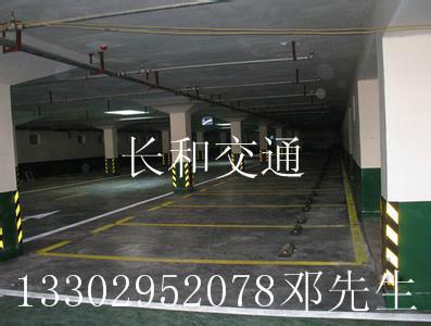 供应JF东莞停车场道路划线标线潮南地下车库划线弹性警示柱