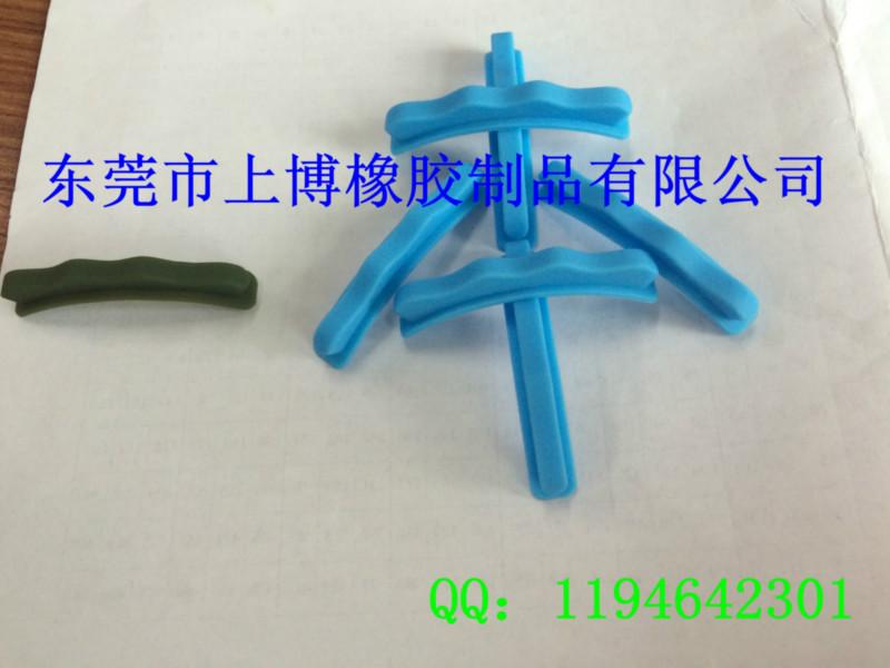 供应广州深圳东莞橡胶橡胶系列产品价格  防滑脚垫  耐油脚垫