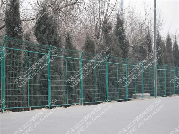 供应双边丝围栏丨框架护栏网丨护栏网 质量第一 宁波厂家低价供应