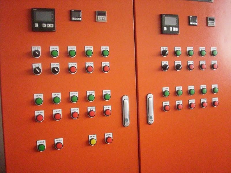 供应预热炉控制柜控制盘电控柜设计制作现场配电调试一条龙服务