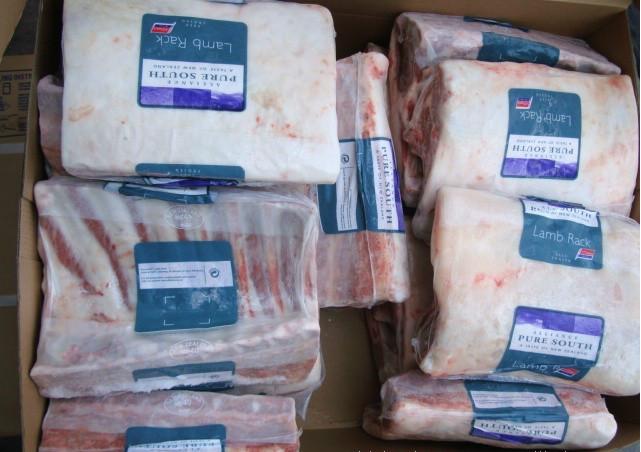 供应正品羊肉冷冻羔羊排卷质量好服务周到图片