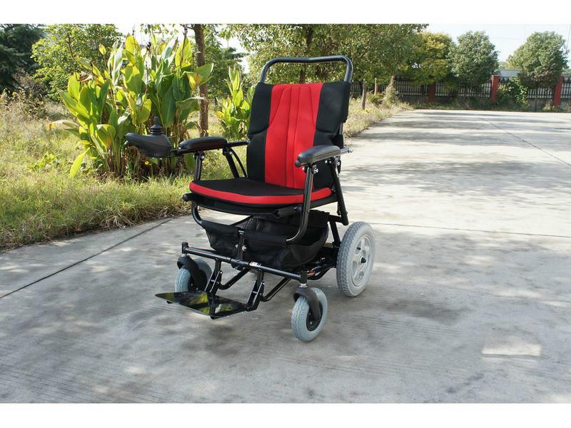 供应威之群电动轮椅1023-16雨燕锂电池可折叠超轻铝合金车架图片
