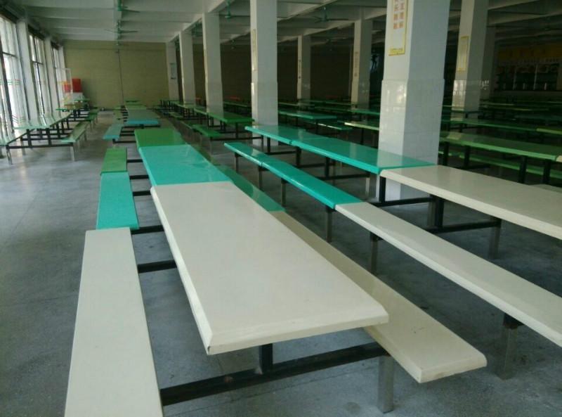 供应吃饭桌工厂餐桌学校餐桌食堂餐桌玻璃钢餐桌