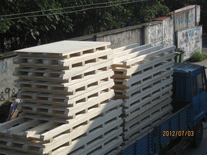 上海松江区出口包装木箱供应用于机械设备的上海松江区出口包装木箱