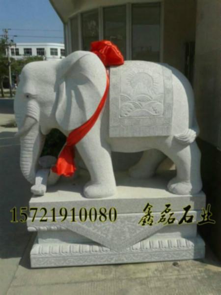 供应西安1.8米高汉白玉大象价格，西安汉白玉石狮子厂家图片