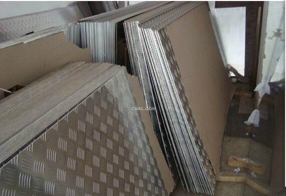 供应深圳6061花纹铝板、广州6063氧化铝板、国标环保中厚铝板