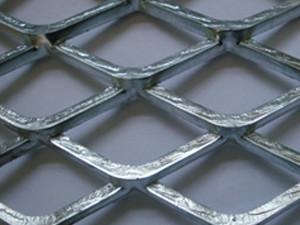 不锈钢筛网304钢板网重型钢板网厂家供应不锈钢筛网304钢板网重型钢板网