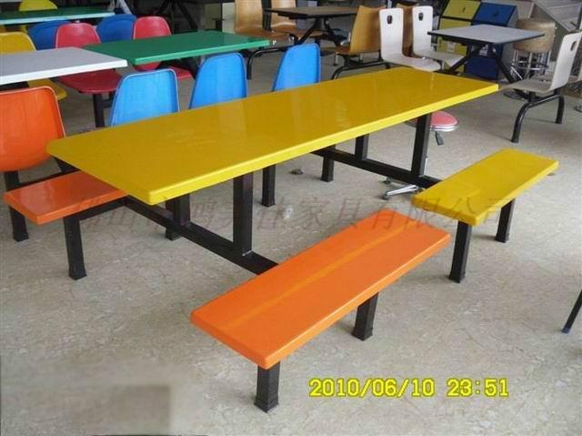 单位食堂餐桌椅,玻璃钢快餐桌椅，广东佛山鸿美佳厂家提供玻璃钢餐桌椅