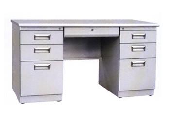 供应重庆钢制办公桌定做厂家厂家1.2米、1.4门钢制办公电脑桌定做图片