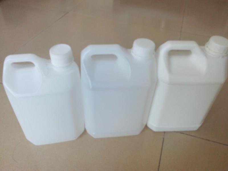 供应20L吹塑塑料桶20公斤液体塑料桶扁方形塑料桶质量保证