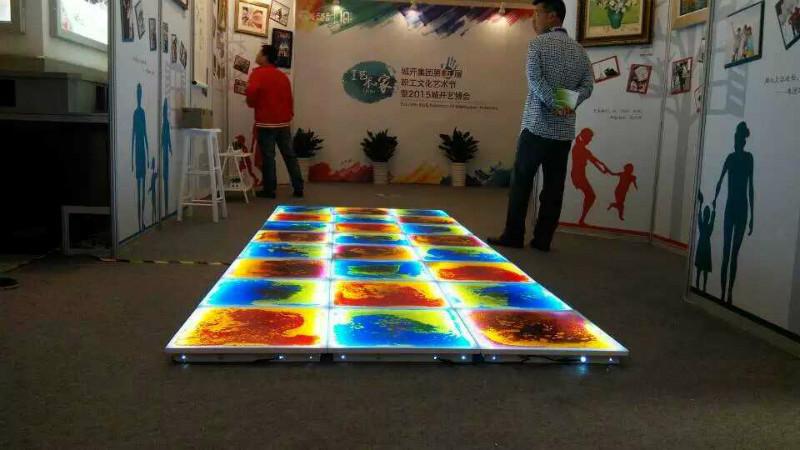 供应上海彩色发地板LED跳舞板图片