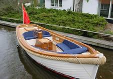供应婚纱照专用欧式木船，手划船，摄影木船，兴化市扬帆木船厂