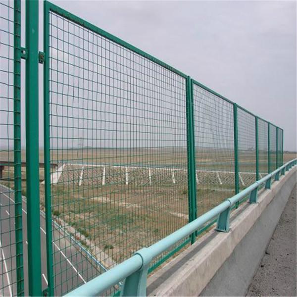 供应框架护栏网桥梁防抛网，四川雅安护栏网厂家，价格最低