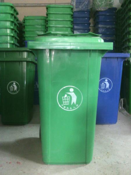 供应垃圾桶郑州塑料垃圾桶玻璃钢垃圾桶保洁车河南钢板钢木垃圾桶生产厂家